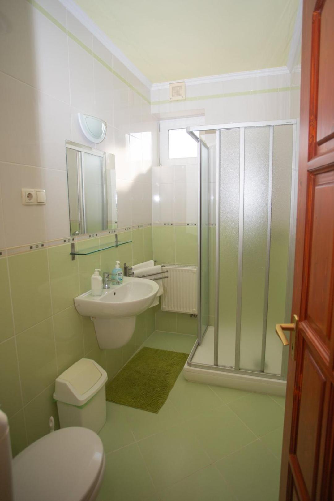Kondics Apartmanhaz Sárvár Екстериор снимка