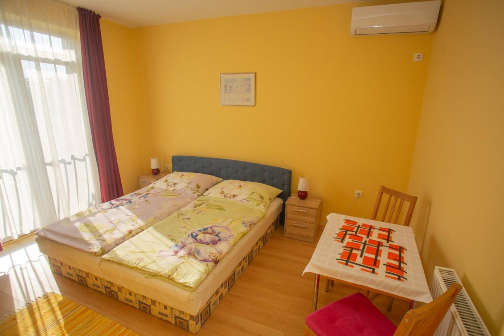 Kondics Apartmanhaz Sárvár Екстериор снимка